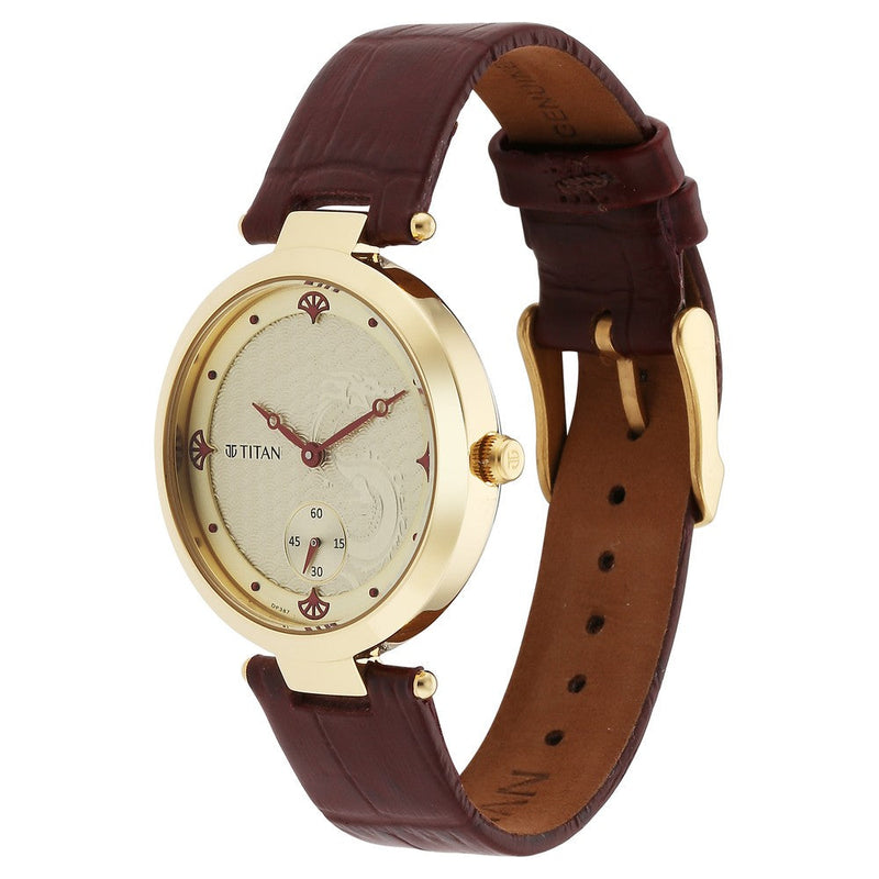 Titan Tet Light Champange Dial Analog Leather Strap Watch for Men