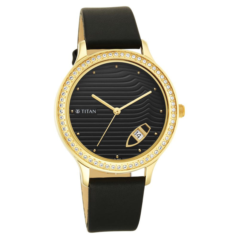 Titan Wander Black Dial Women Watch With Leather Strap