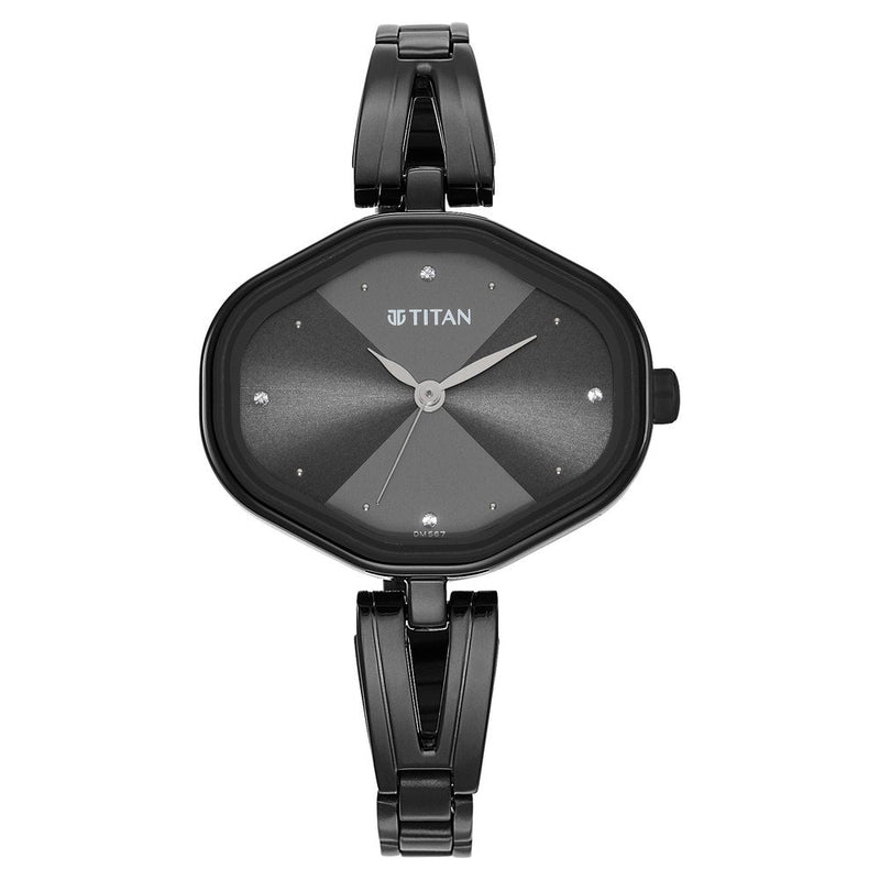 Women Karishma Black Dial Metal Strap Watch