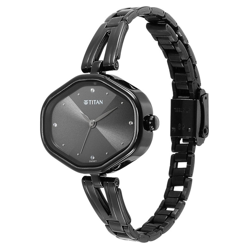 Women Karishma Black Dial Metal Strap Watch