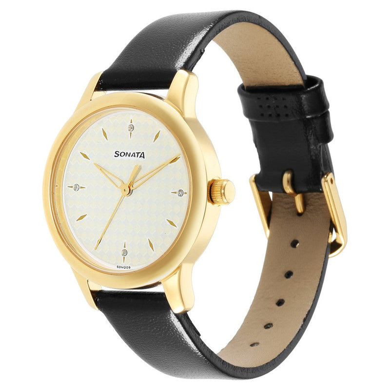 ClassicåÊGold White Dial Leather Strap Watch for Women