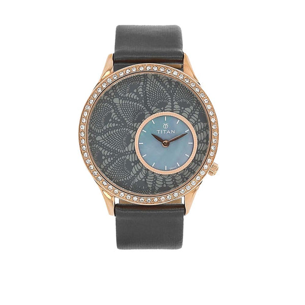 Titan watch online girls